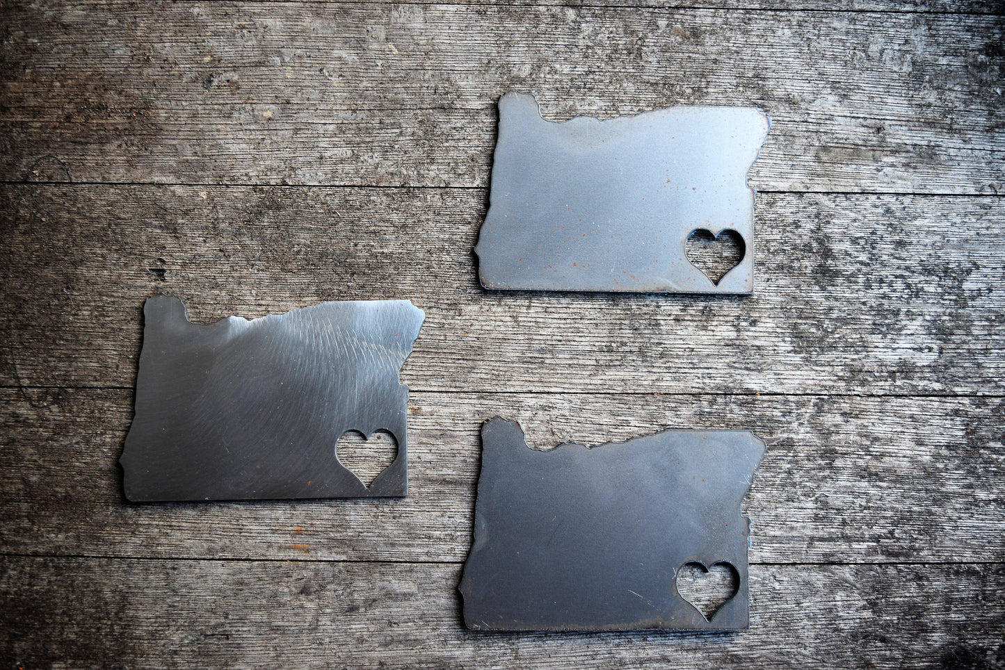 Metal Oregon Cutout With Heart