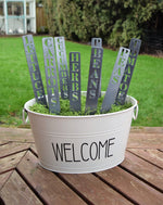 Load image into Gallery viewer, Set of Metal Vegetable &amp; Herb Markers
