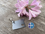 Load image into Gallery viewer, Steel Oregon Keychain with Heart Cutout | Perfect Gift for Oregonians

