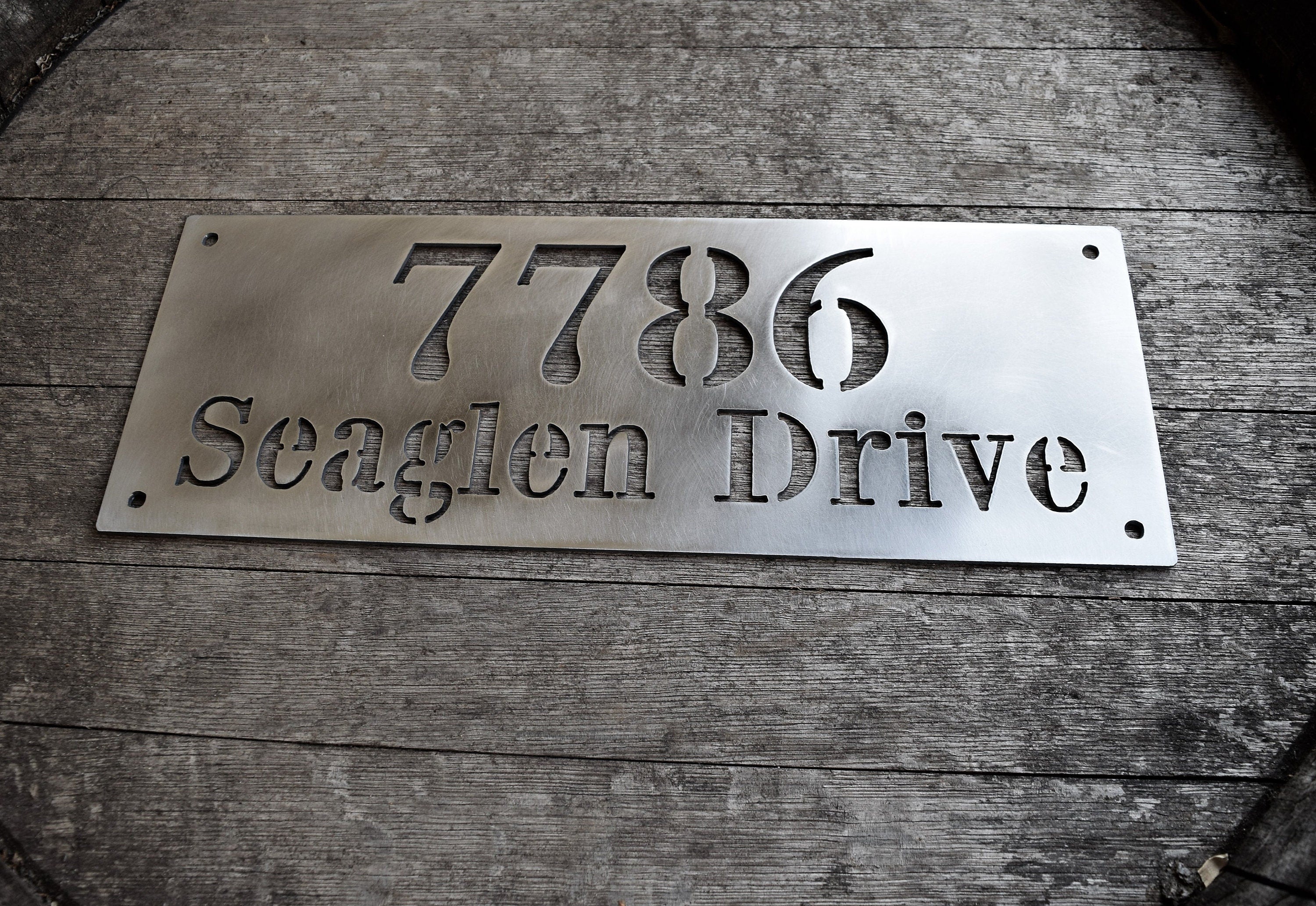 Bodini Font Horizontal Metal Home Address