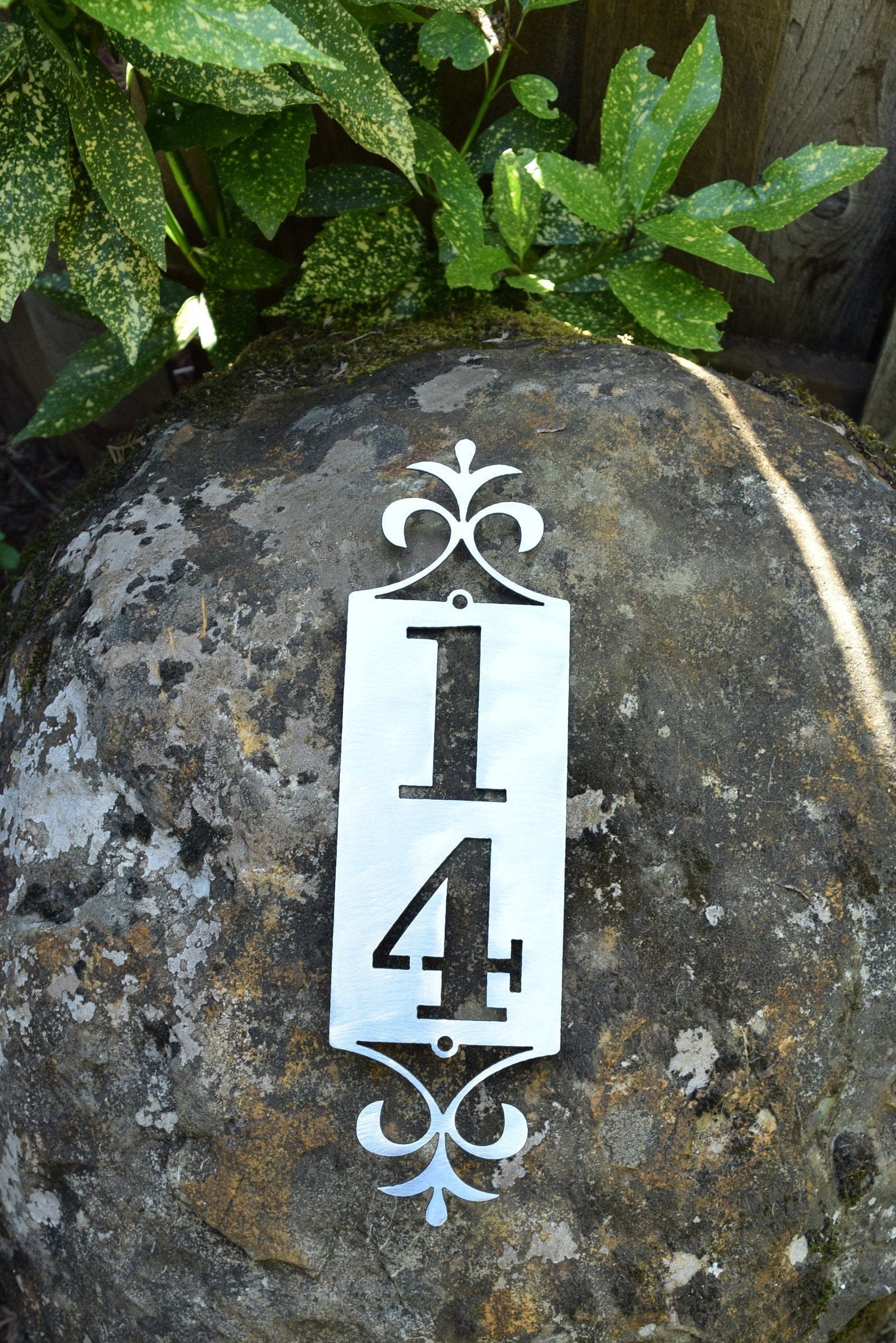 Mini-End Flourish Vertical Metal Address Sign