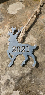 Load image into Gallery viewer, Metal Reindeer Ornament
